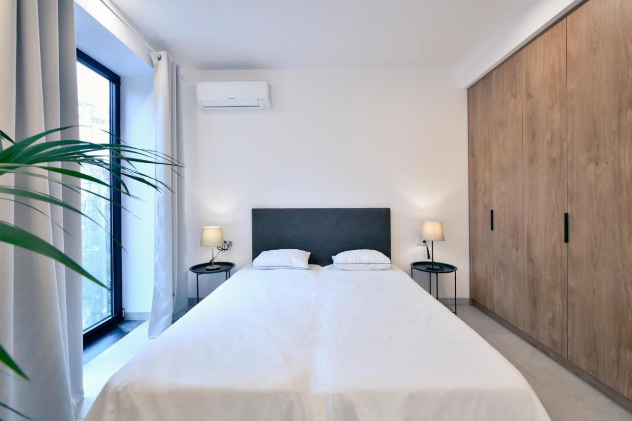 Appartement Collective Urban In Tirana