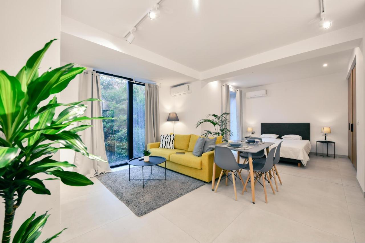 Appartement Collective Urban In Tirana