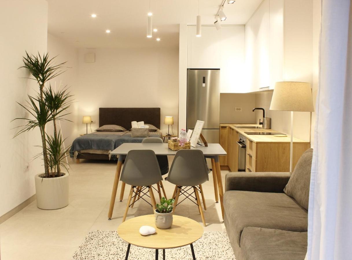 Collective Urban In Appartement Tirana