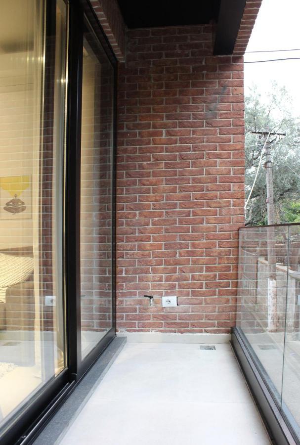 Collective Urban In Appartement *